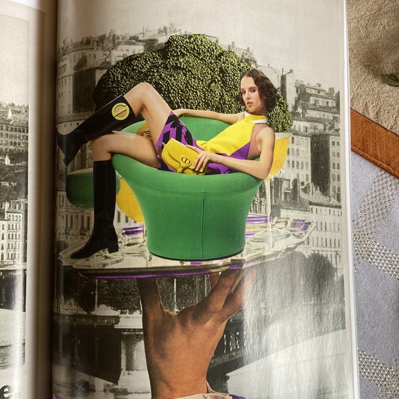 Dior magazine issue 37 Let’s play! Spring 2022 - Picture 5 of 8